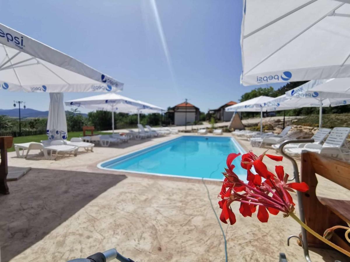 Complex Magura Hotel Rabisha Bagian luar foto